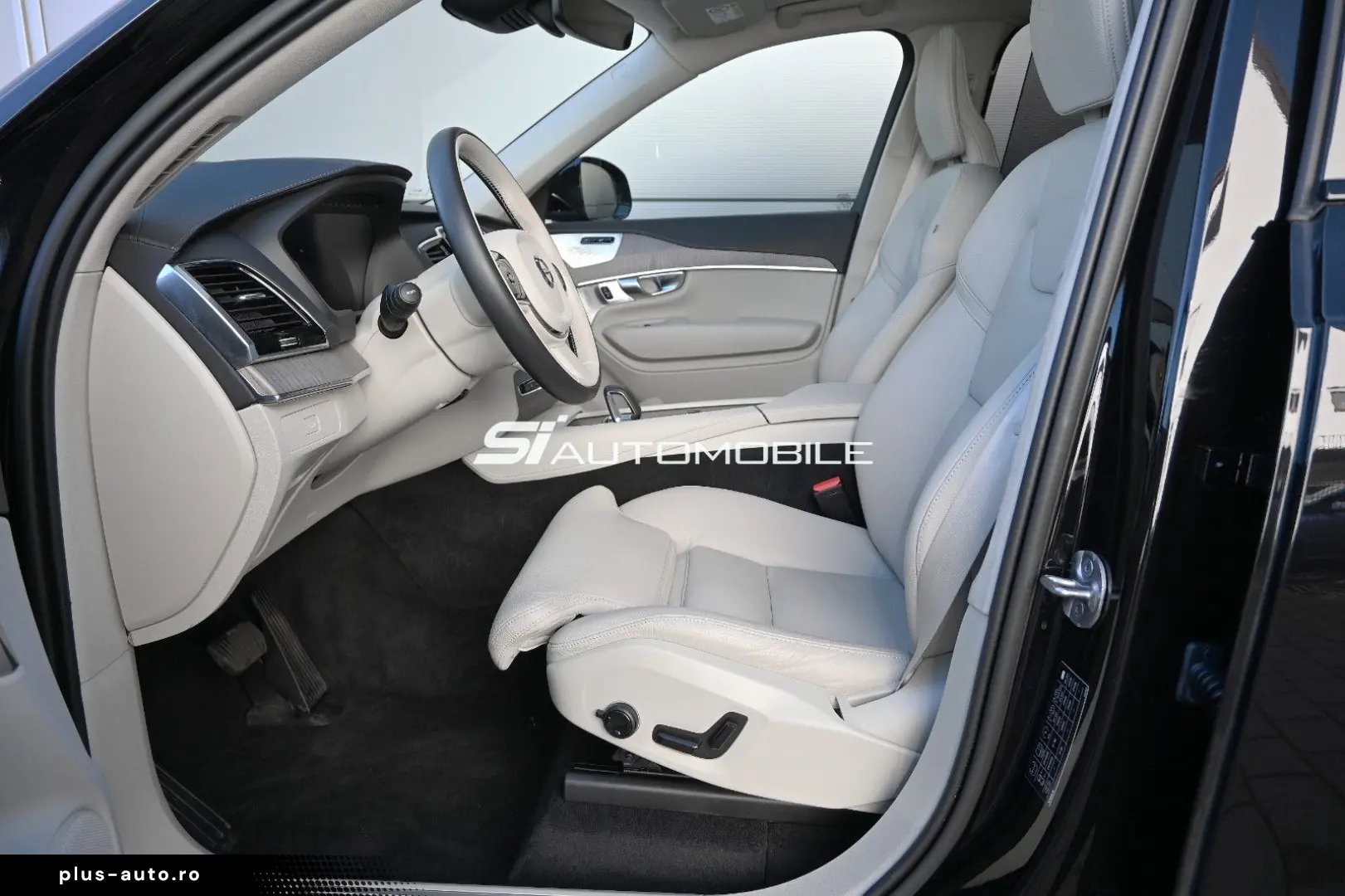 VOLVO XC90 B5 D AWD Ultimate Dark  UVP 96.250€ B&W