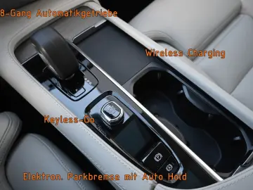 VOLVO XC90 B5 D AWD Ultimate Dark  UVP 96.250€ B&W