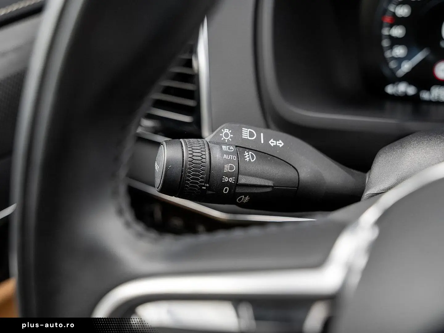 VOLVO XC90 T8 Plus Bright