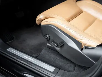 VOLVO XC90 T8 Plus Bright