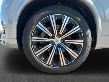 VOLVO XC90 B5 B AWD Plus Bright