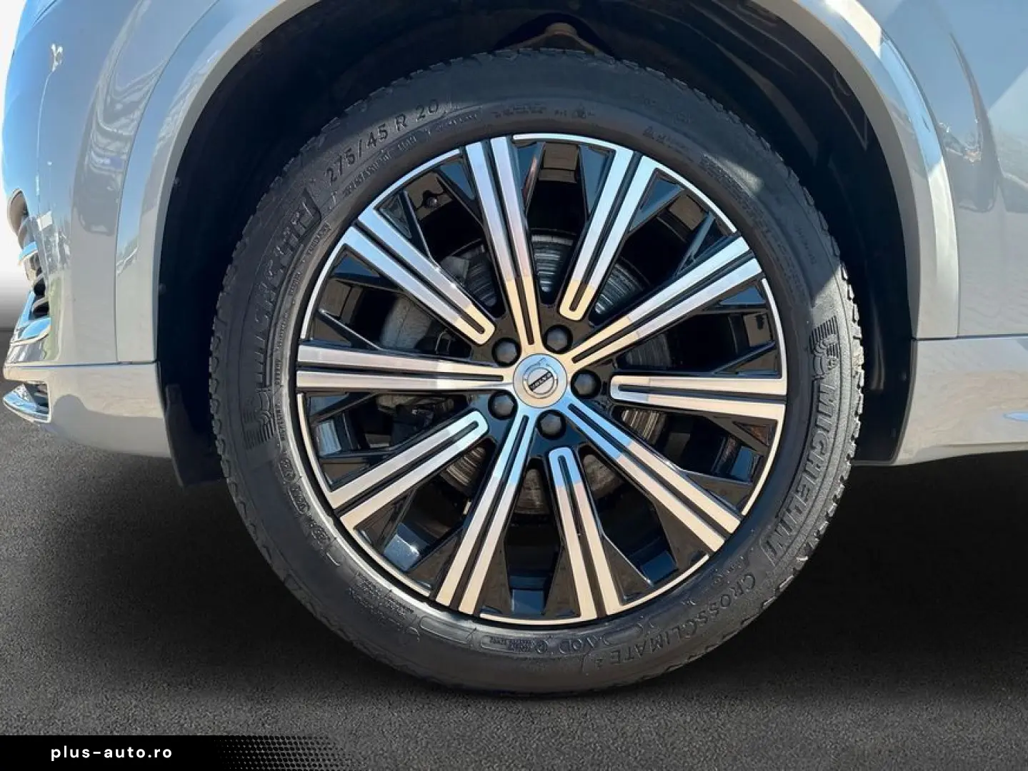 VOLVO XC90 B5 B AWD Plus Bright