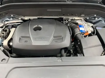 VOLVO XC90 T8 AWD Recharge Plus Bright