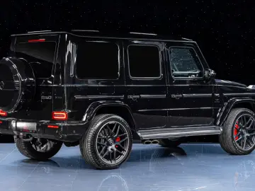 MERCEDES-BENZ G 63 AMG SUPERIOR 22  Carbon Masaj