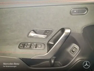 MERCEDES-BENZ CLA 180 Cp AMG Advanced  Kamera Ambiente
