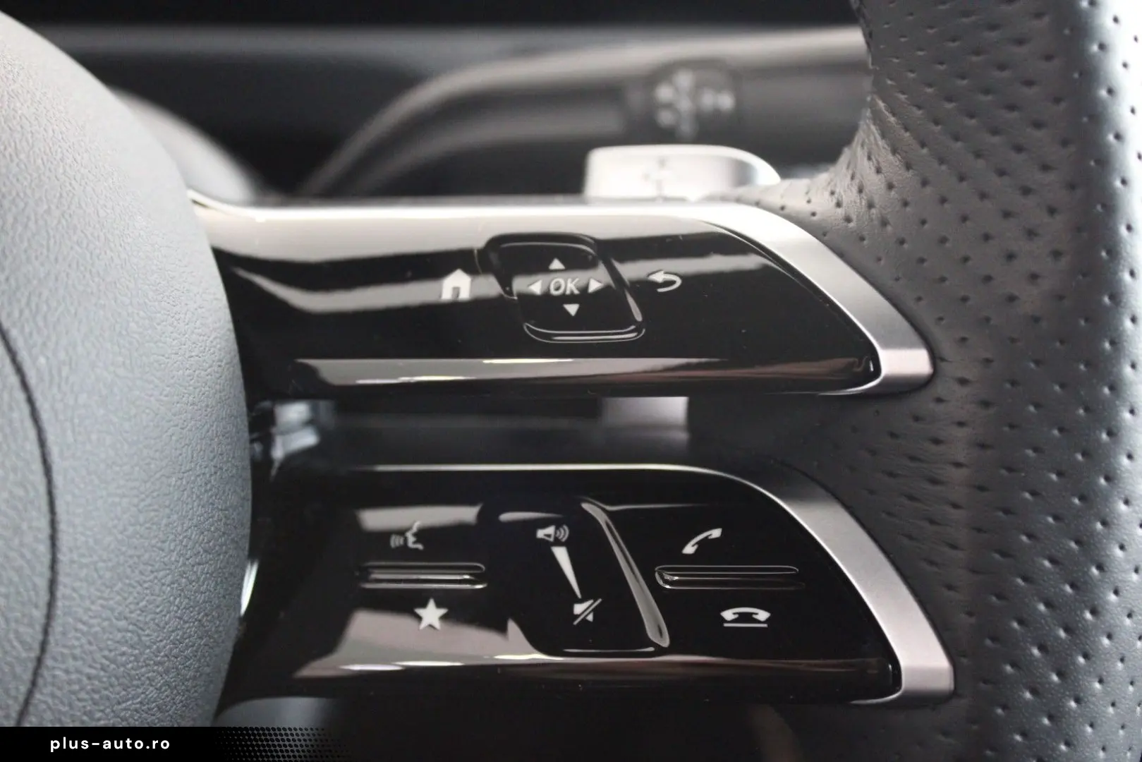 MERCEDES-BENZ CLA 200 7G-DCT AMG Line