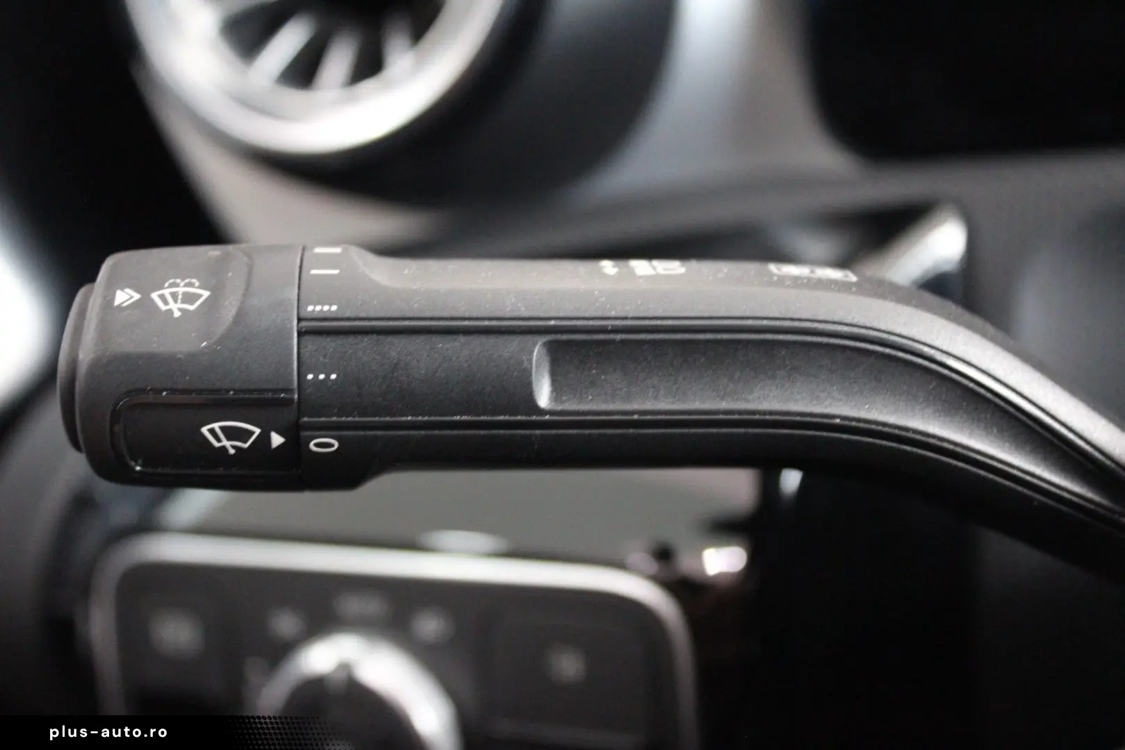 MERCEDES-BENZ CLA 200 7G-DCT AMG Line