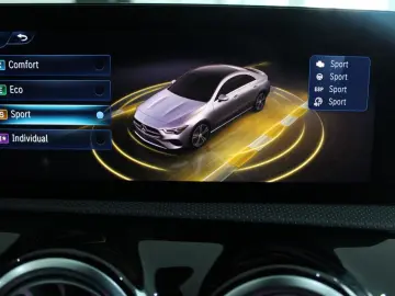 MERCEDES-BENZ CLA 200 7G-DCT AMG Line