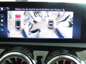 MERCEDES-BENZ CLA 200 7G-DCT AMG Line