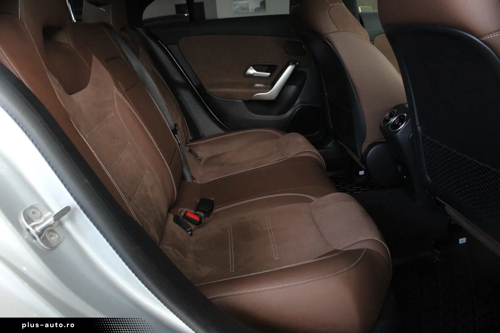 MERCEDES-BENZ CLA 200 7G-DCT AMG Line