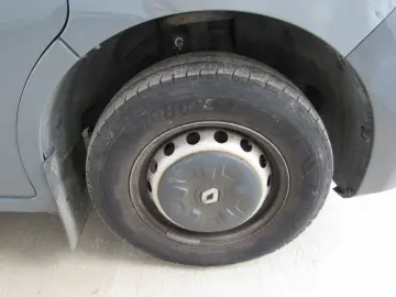 RENAULT MASTER 2.3 Blue dCi 135CP Tractiune L3H2