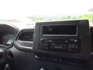 RENAULT MASTER 2.3 Blue dCi 135CP Tractiune L3H2