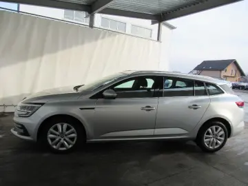 RENAULT MEGANE 1.3 TCe 140CP techno Estate