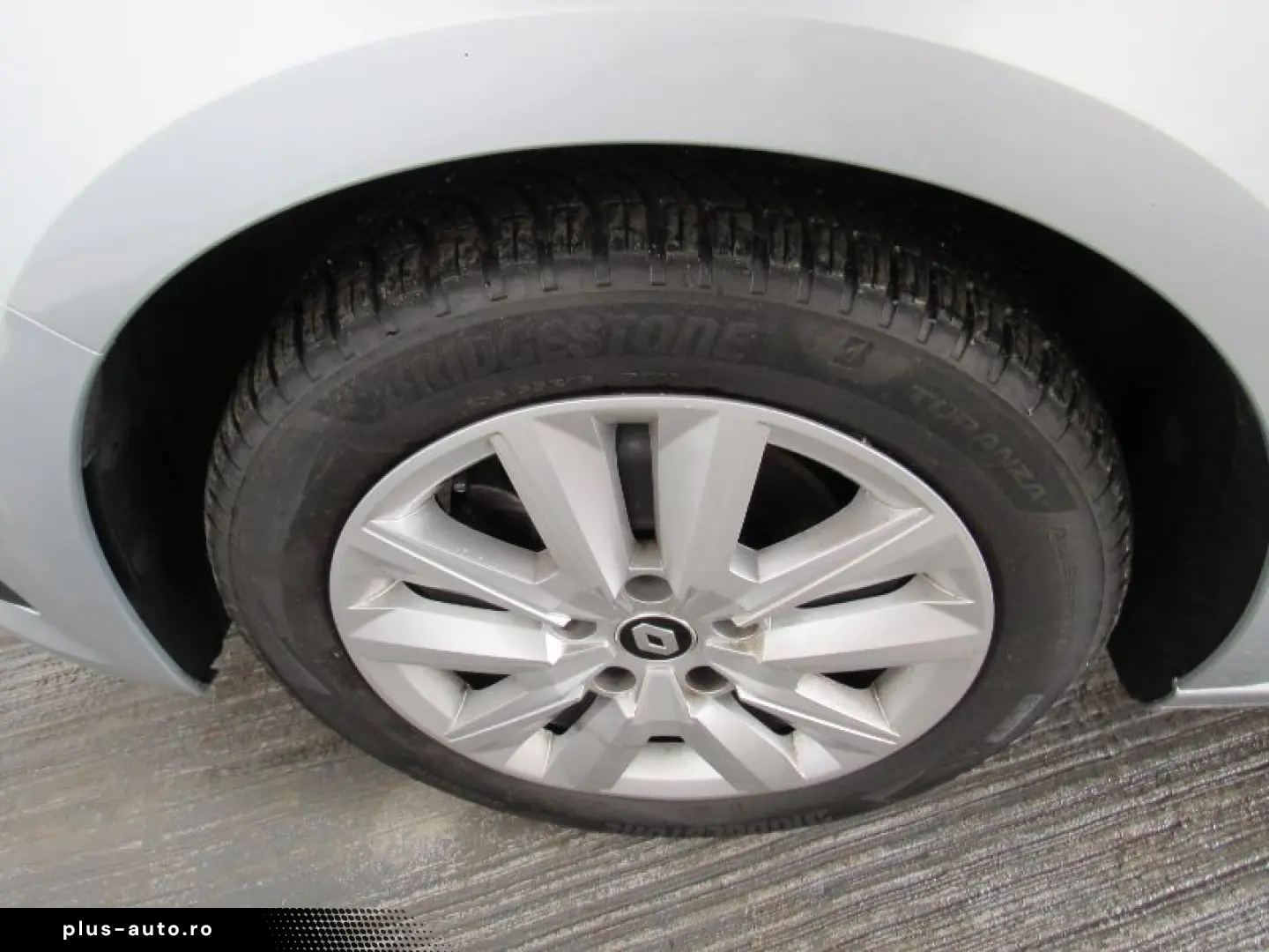 RENAULT MEGANE 1.3 TCe 140CP techno Estate