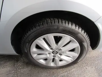 RENAULT MEGANE 1.3 TCe 140CP techno Estate