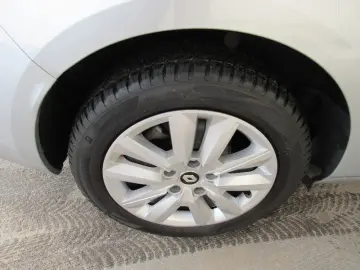 RENAULT MEGANE 1.3 TCe 140CP techno Estate