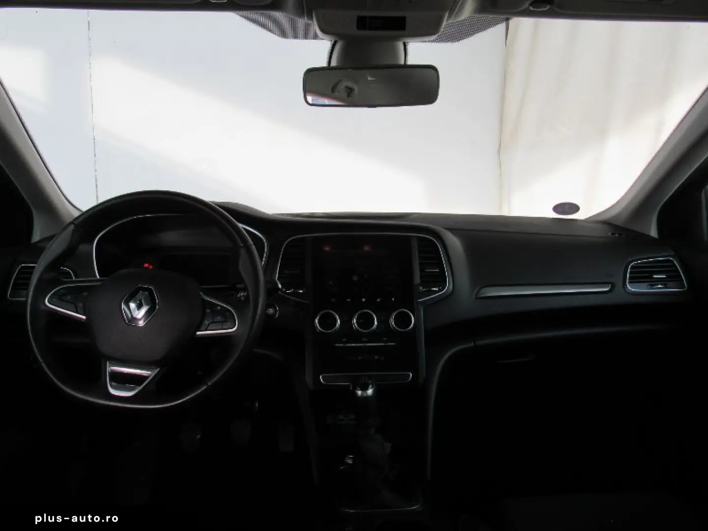 RENAULT MEGANE 1.3 TCe 140CP techno Estate