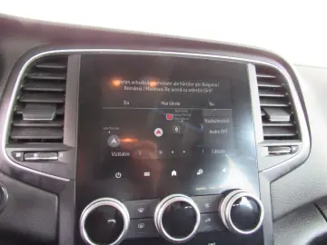 RENAULT MEGANE 1.3 TCe 140CP techno Estate