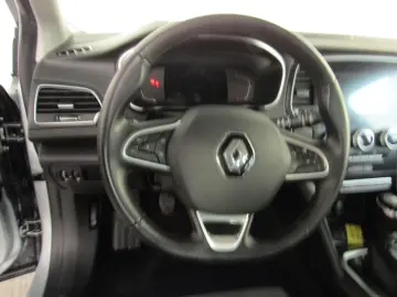 RENAULT MEGANE 1.3 TCe 140CP techno Estate