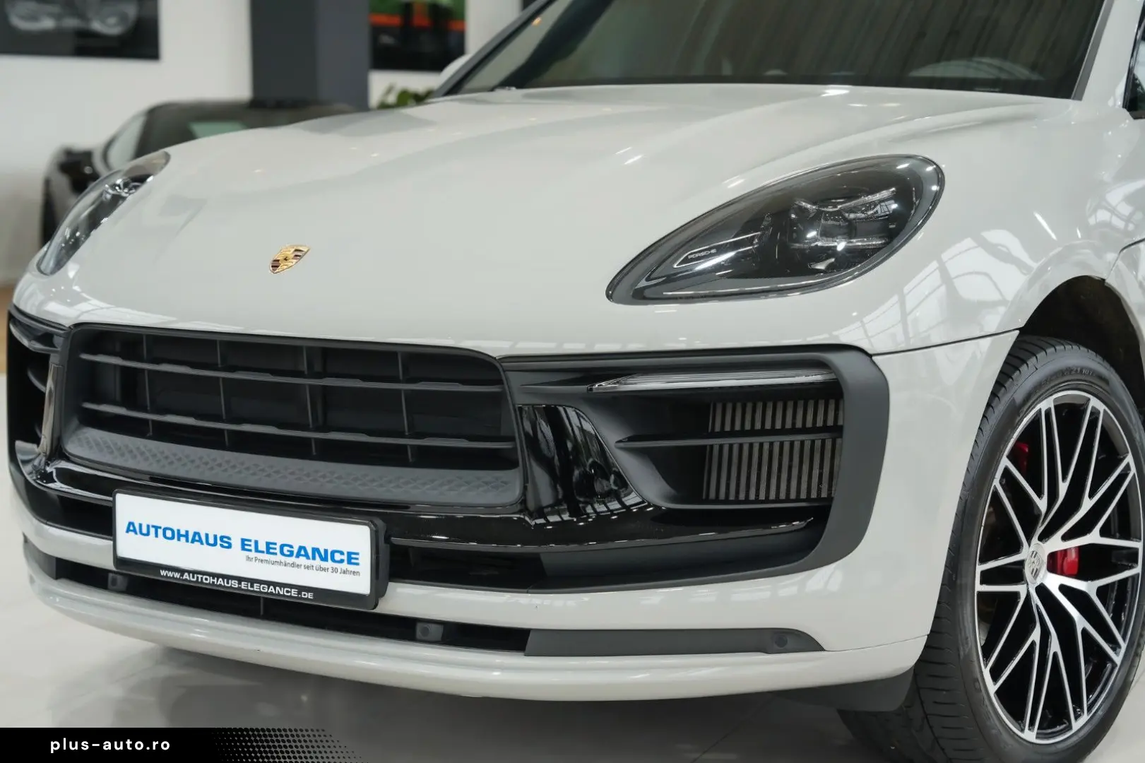 PORSCHE Macan S 1.HAND SPORT-CHRONO PANO LUFTFEDER DAB