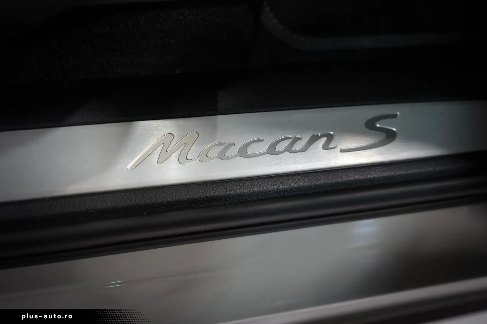 PORSCHE Macan S 1.HAND SPORT-CHRONO PANO LUFTFEDER DAB