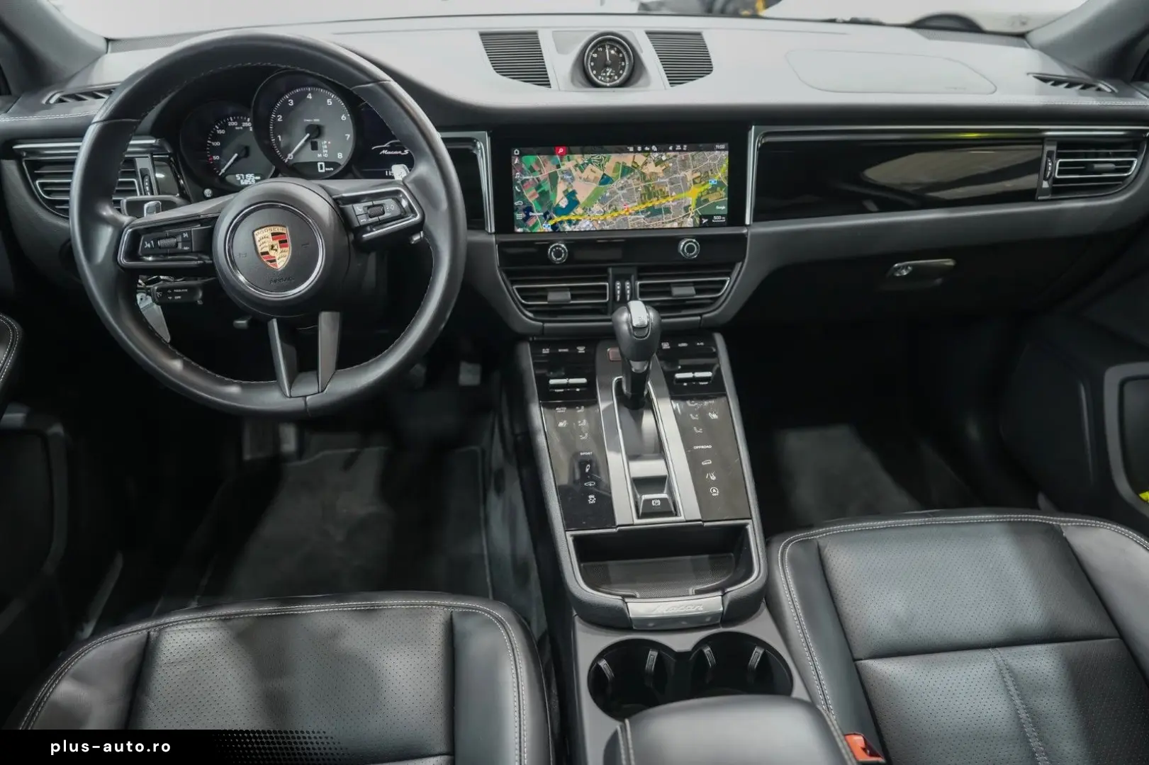 PORSCHE Macan S 1.HAND SPORT-CHRONO PANO LUFTFEDER DAB