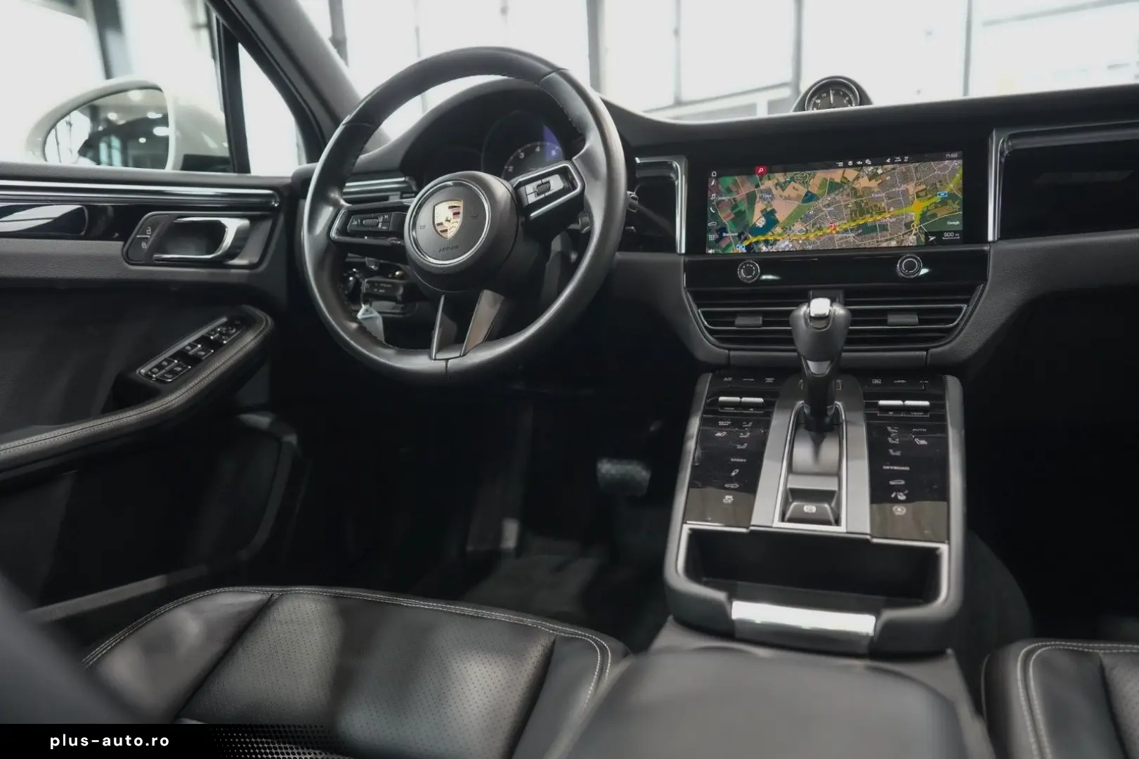 PORSCHE Macan S 1.HAND SPORT-CHRONO PANO LUFTFEDER DAB