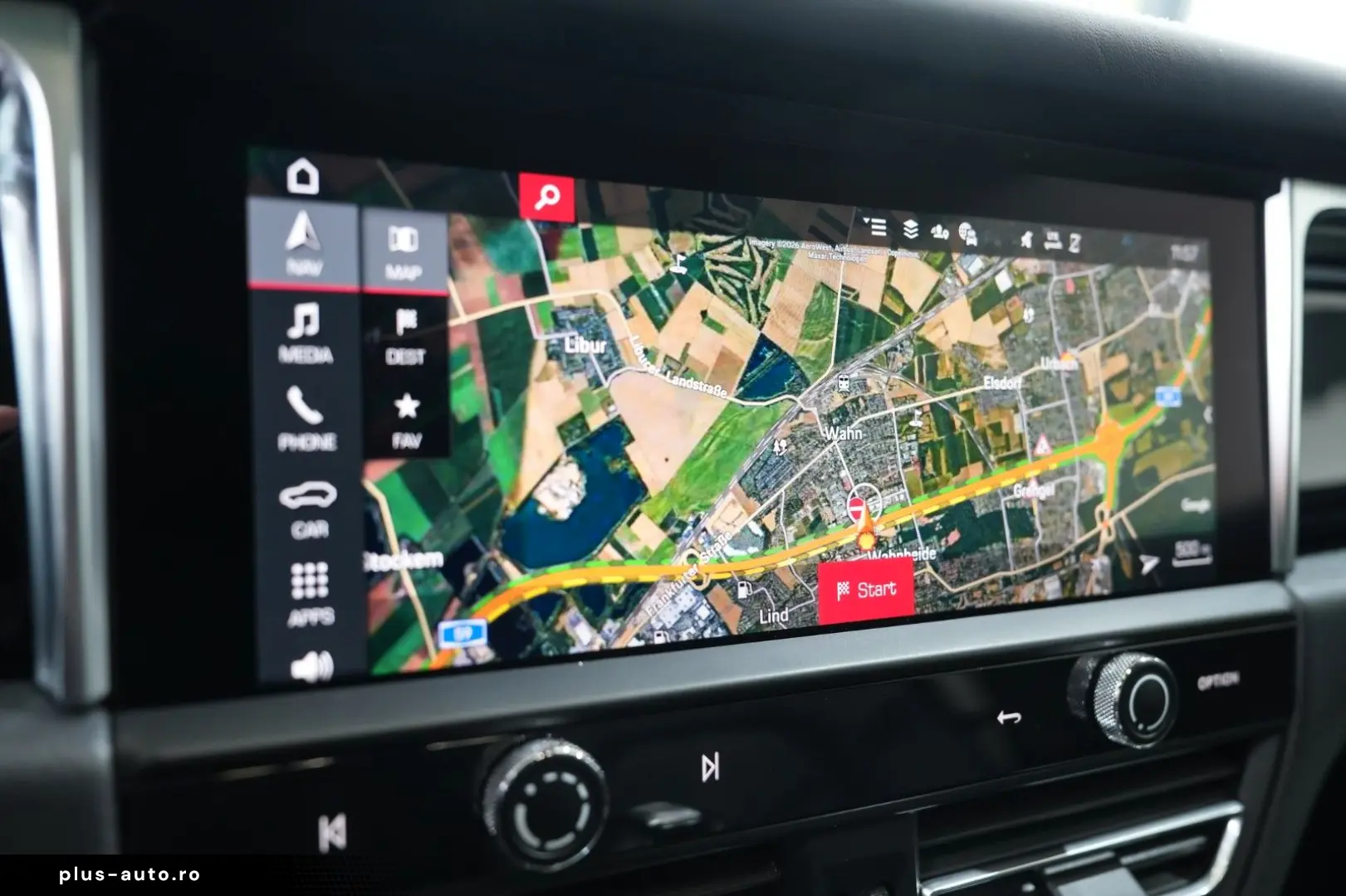 PORSCHE Macan S 1.HAND SPORT-CHRONO PANO LUFTFEDER DAB