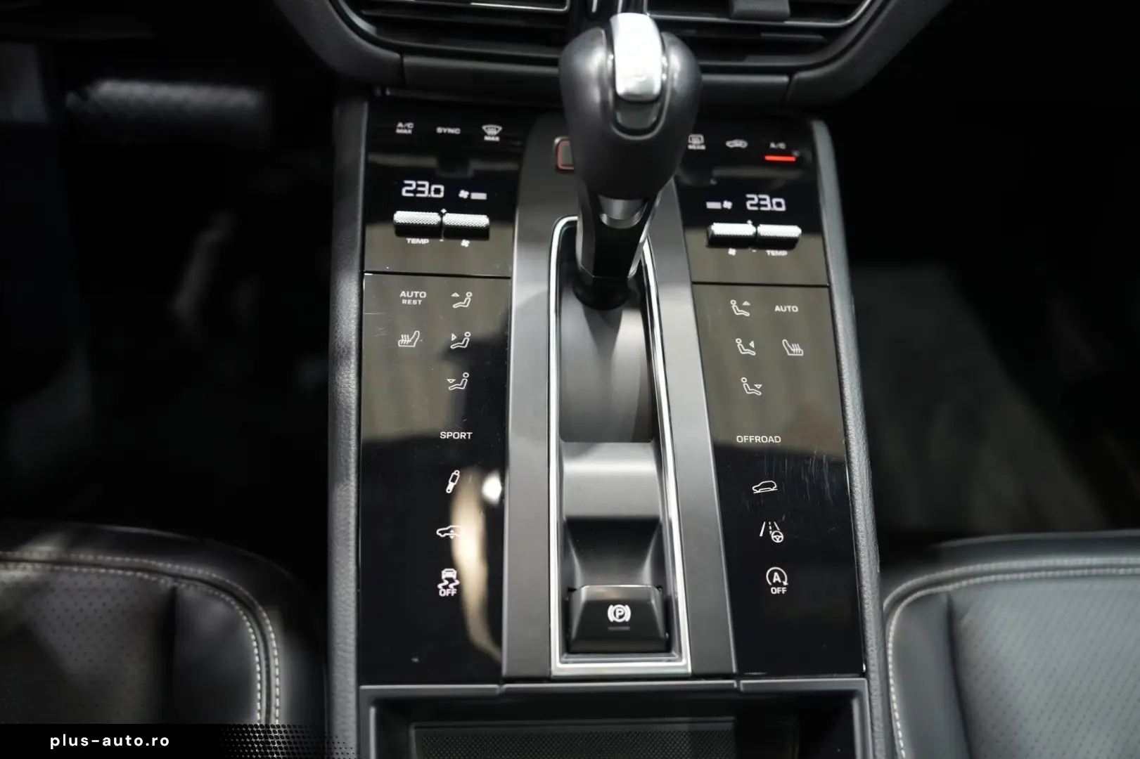 PORSCHE Macan S 1.HAND SPORT-CHRONO PANO LUFTFEDER DAB