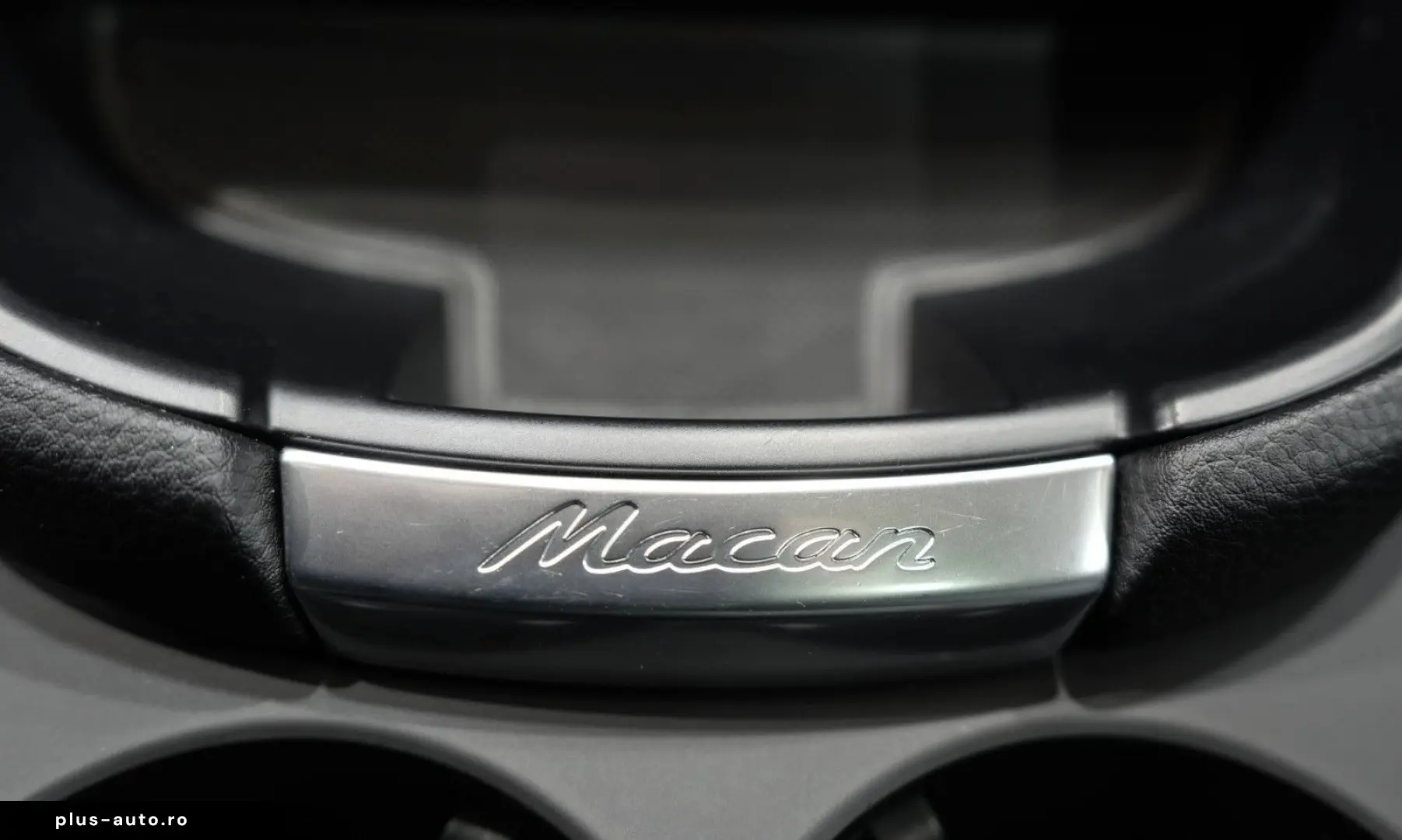 PORSCHE Macan S 1.HAND SPORT-CHRONO PANO LUFTFEDER DAB