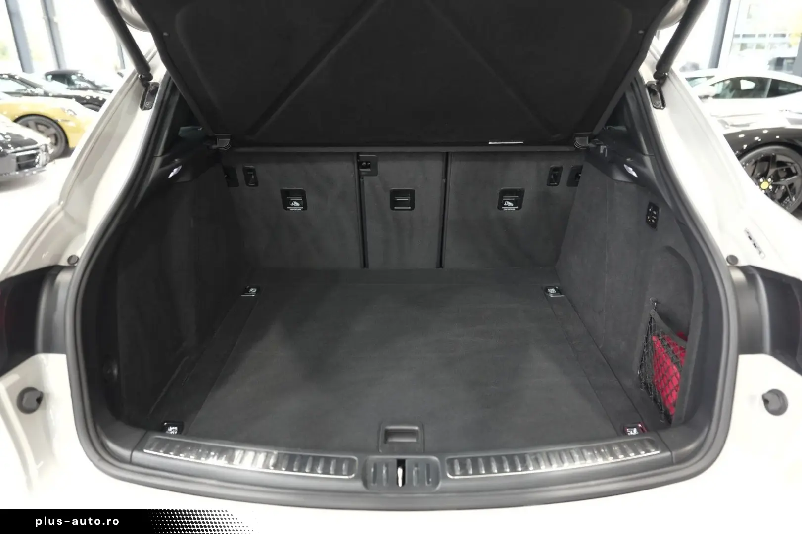 PORSCHE Macan S 1.HAND SPORT-CHRONO PANO LUFTFEDER DAB