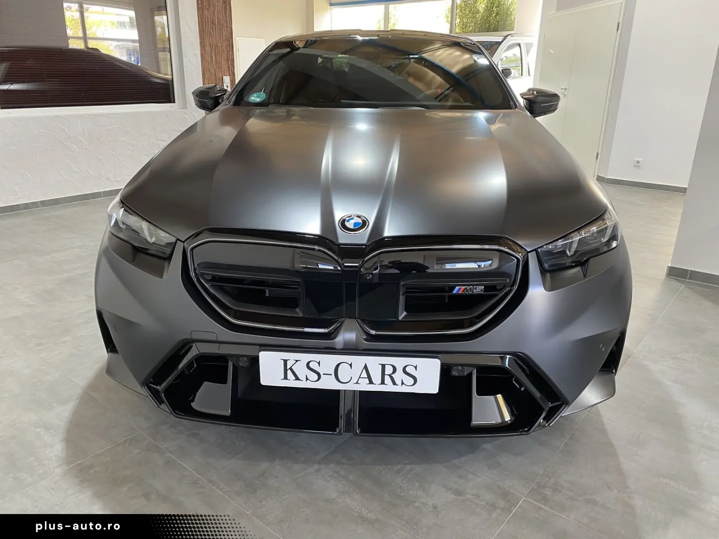 BMW M5 Carbon-Keramik-Bremse M Driver`s B&W UPE 170¤