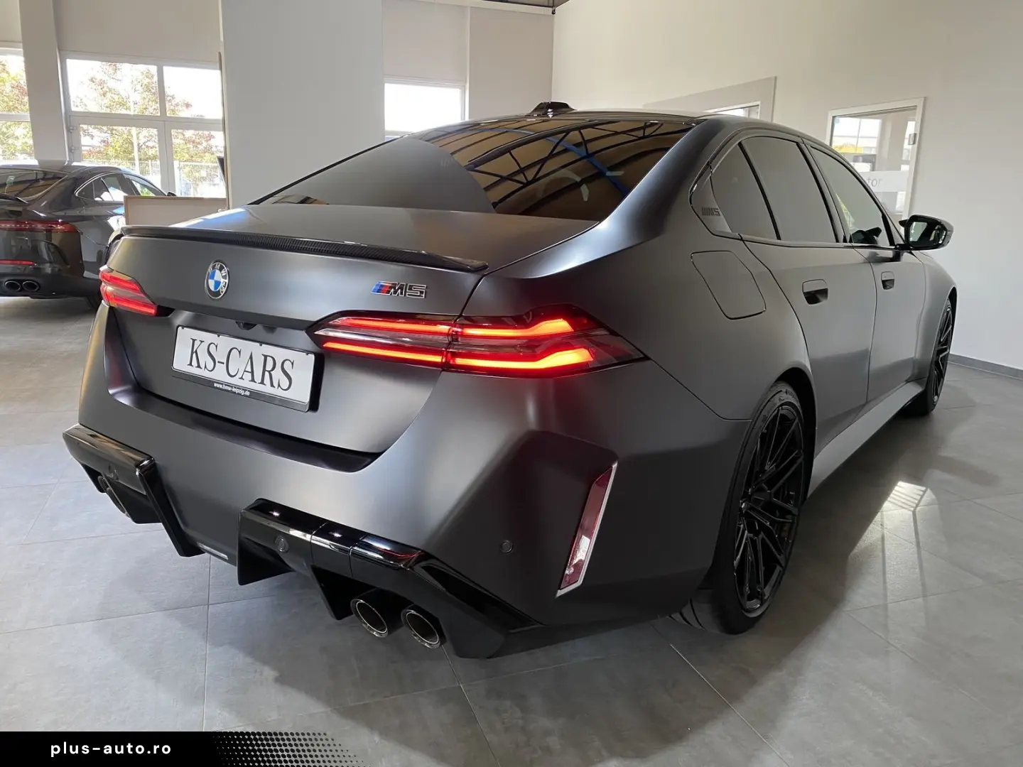 BMW M5 Carbon-Keramik-Bremse M Driver`s B&W UPE 170¤