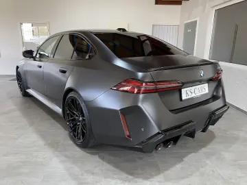 BMW M5 Carbon-Keramik-Bremse M Driver`s B&W UPE 170¤