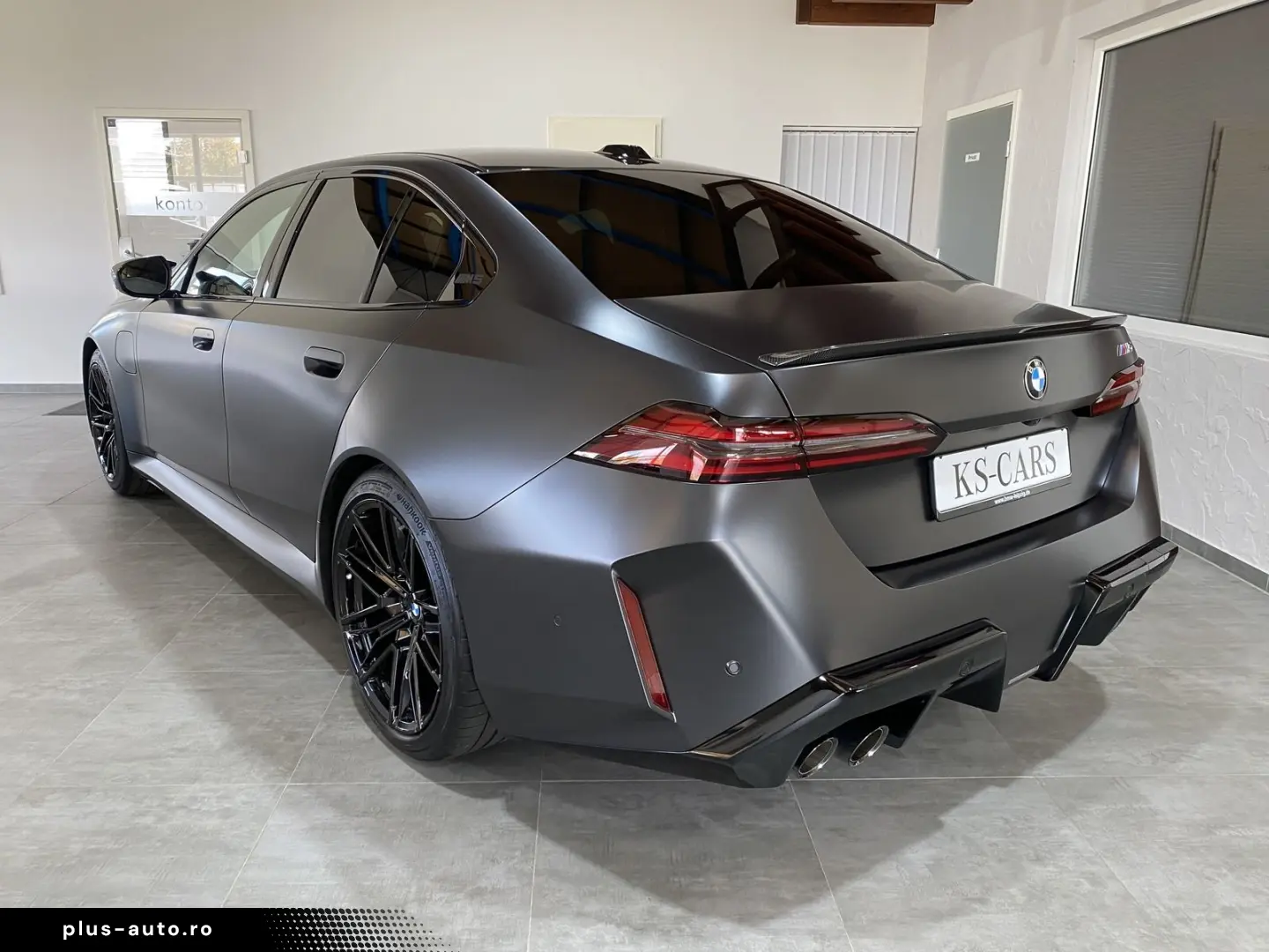 BMW M5 Carbon-Keramik-Bremse M Driver`s B&W UPE 170¤