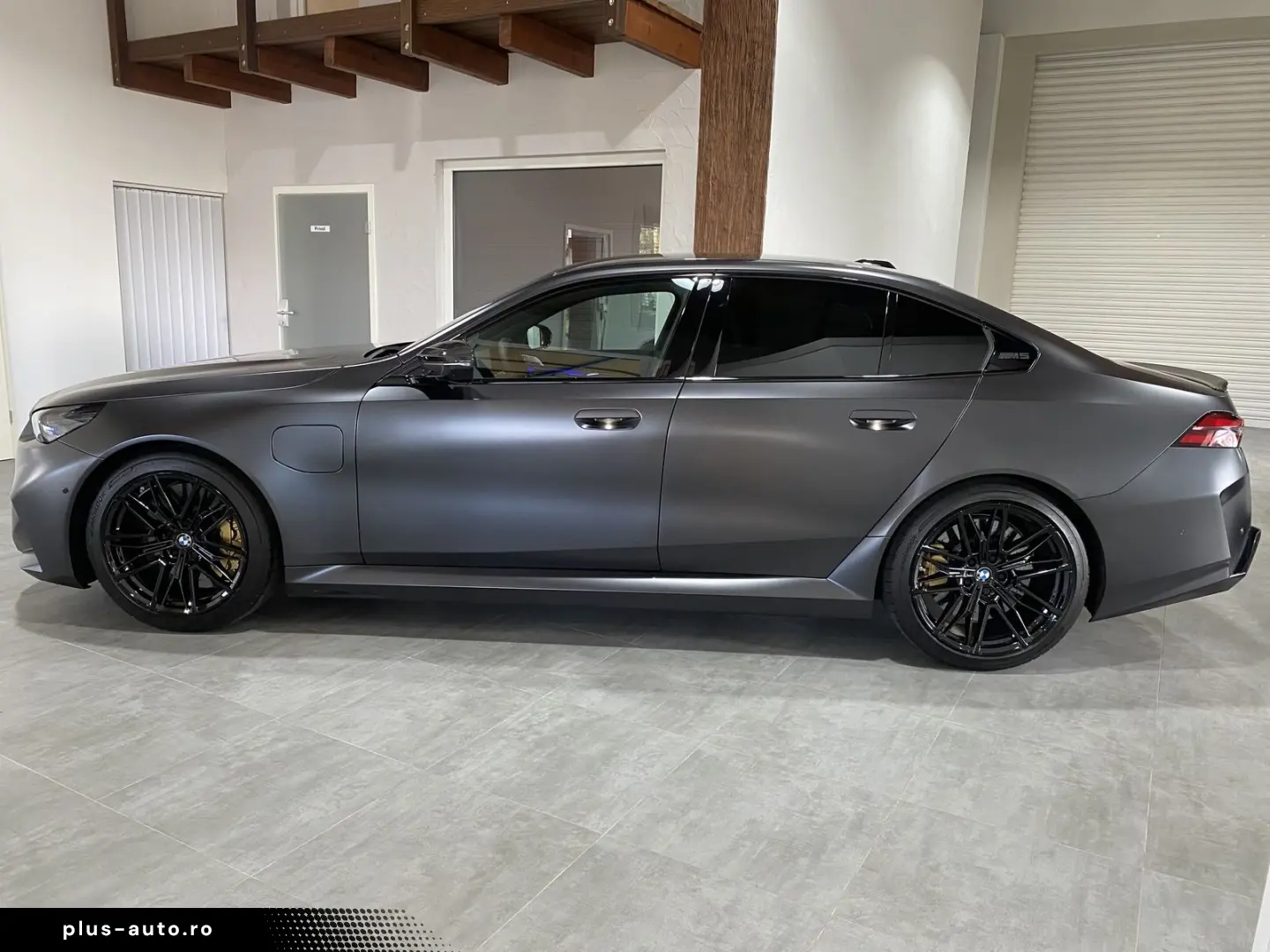 BMW M5 Carbon-Keramik-Bremse M Driver`s B&W UPE 170¤