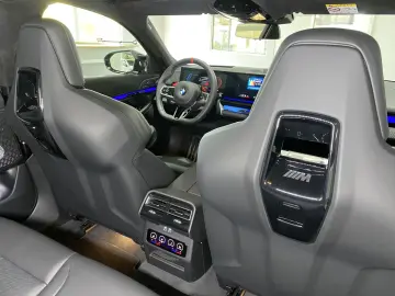 BMW M5 Carbon-Keramik-Bremse M Driver`s B&W UPE 170¤