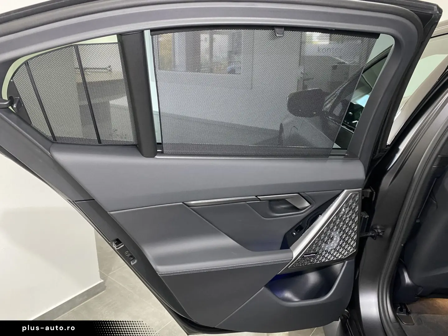 BMW M5 Carbon-Keramik-Bremse M Driver`s B&W UPE 170¤