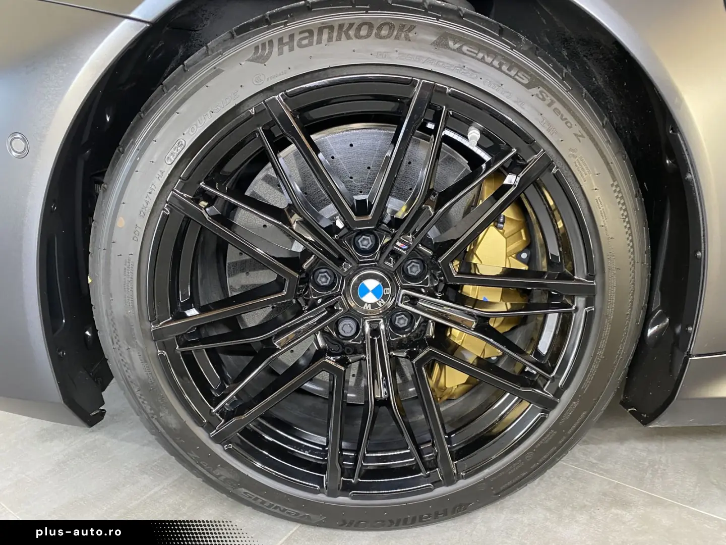 BMW M5 Carbon-Keramik-Bremse M Driver`s B&W UPE 170¤