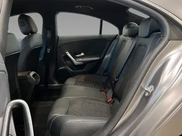 MERCEDES-BENZ CLA 250 e Coupe