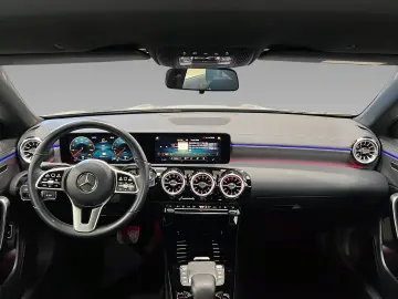 MERCEDES-BENZ CLA 250 e Coupe