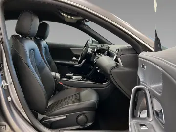 MERCEDES-BENZ CLA 250 e Coupe