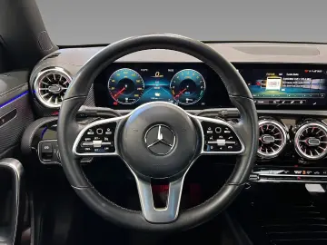 MERCEDES-BENZ CLA 250 e Coupe