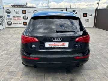 Audi Q5 2009 10 2 0