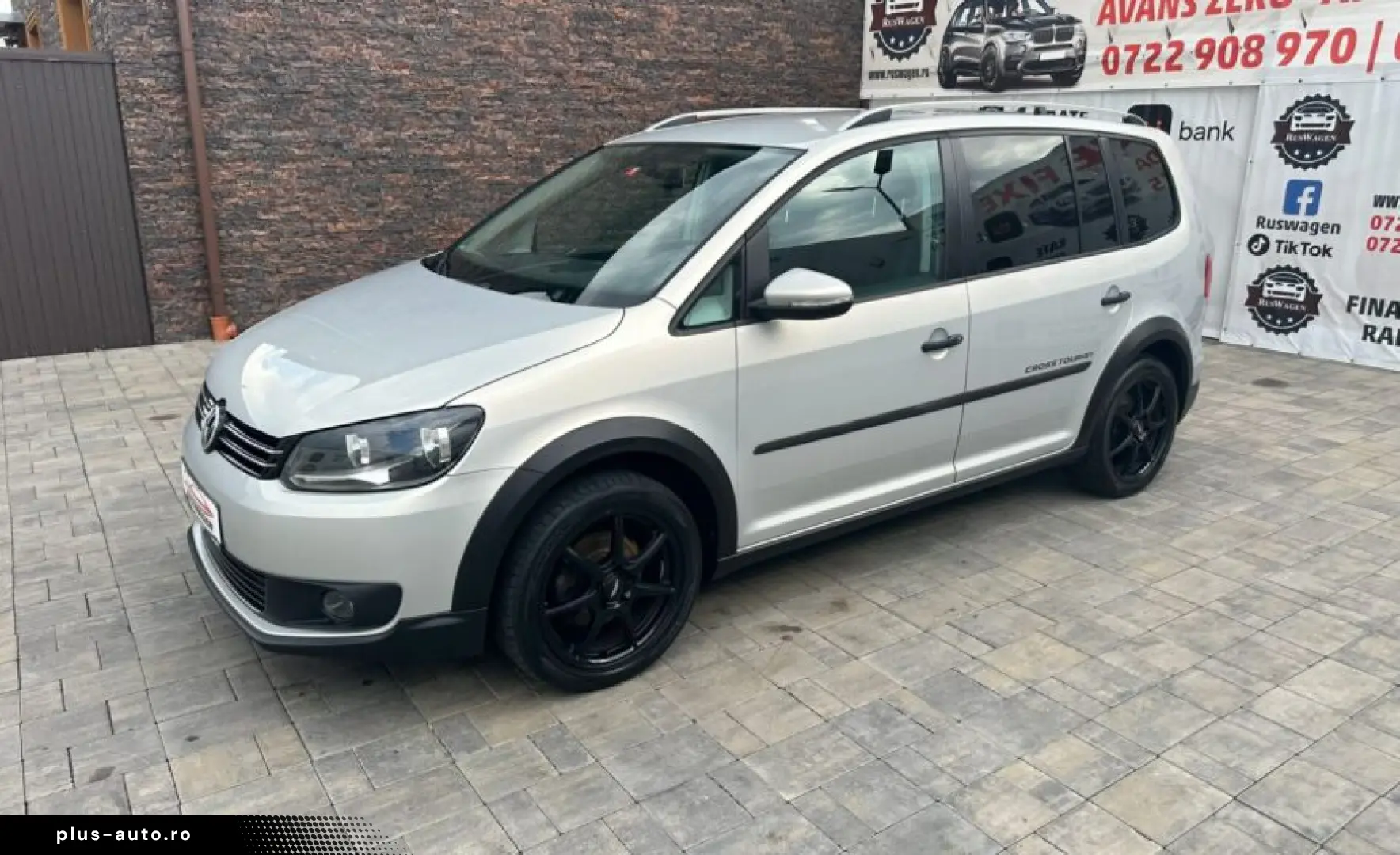 Volkswagen TOURAN CROSS