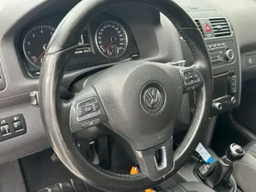 Volkswagen TOURAN CROSS