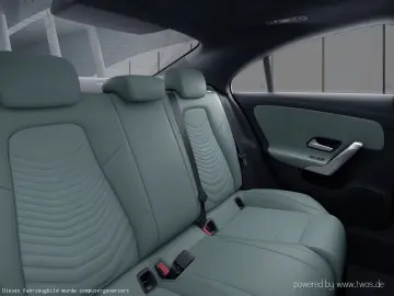 MERCEDES-BENZ CLA 250e Coupe Progressive DISTRONIC RCamera