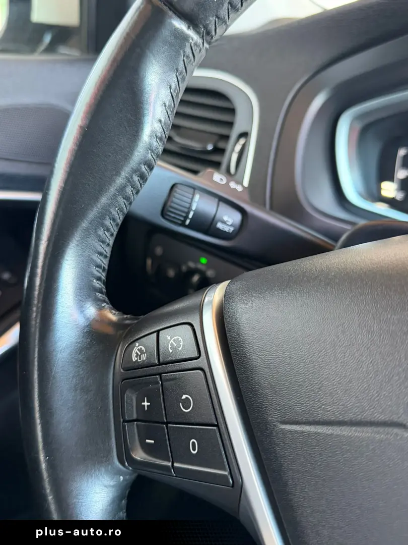 Volvo V40 2.0 diesel 190 CP Euro 5  Garantie   Rate