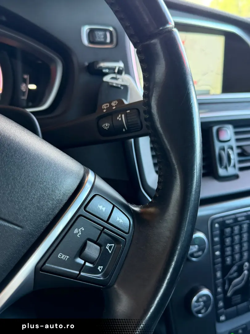 Volvo V40 2.0 diesel 190 CP Euro 5  Garantie   Rate