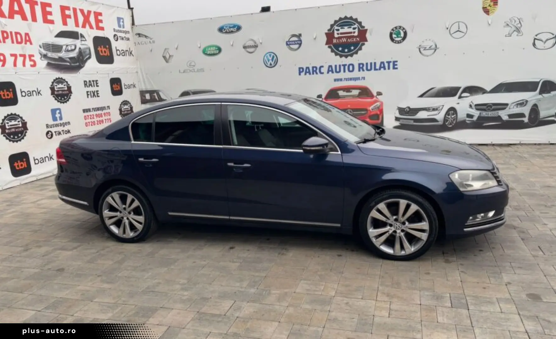 Volkswagen PASSAT 2011